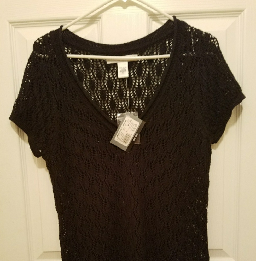 New  jet black crochet top